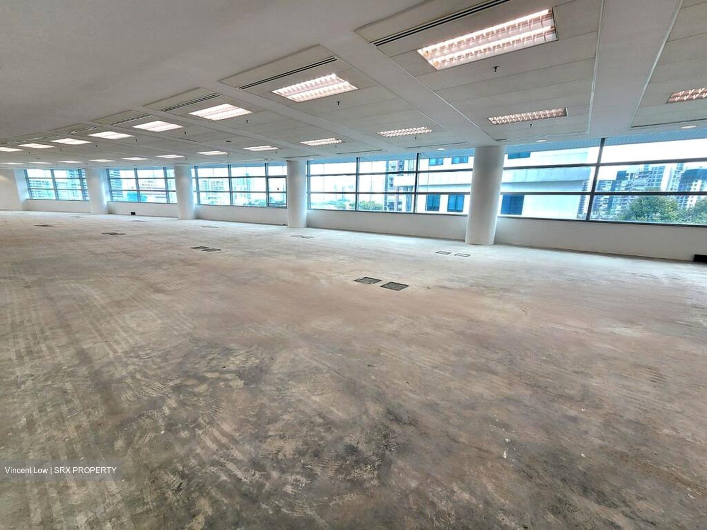 Kwong Avenue (D13), Office #451203181